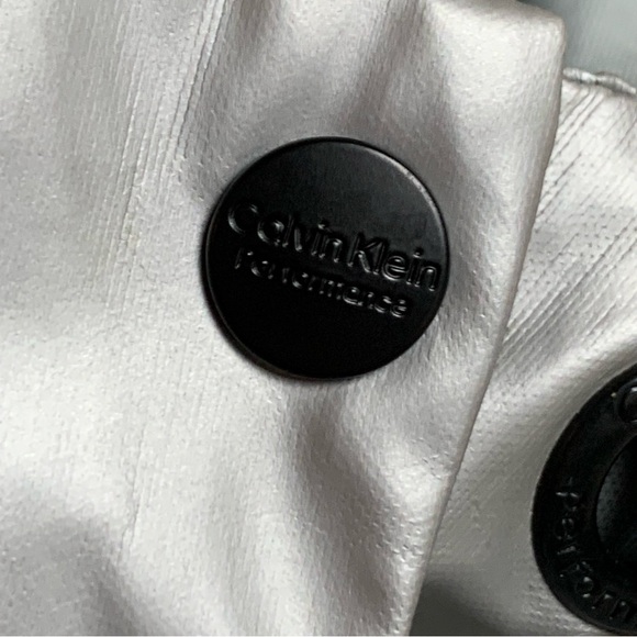 Calvin Klein Performance Repel Rain Jacket size 1x GUC - Picture 9 of 13